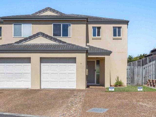 Townhouse for sale in Fernbrook, Queensland