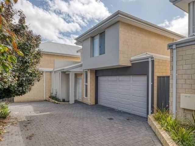 House for rent in Cockburn, Western Australia