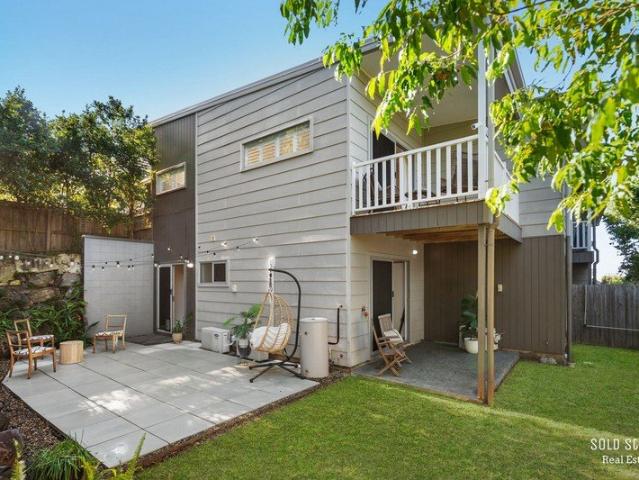 Townhouse for sale in Fernbrook, Queensland
