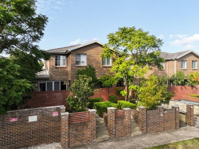 Townhouse for sale in Sydney, New South Wales