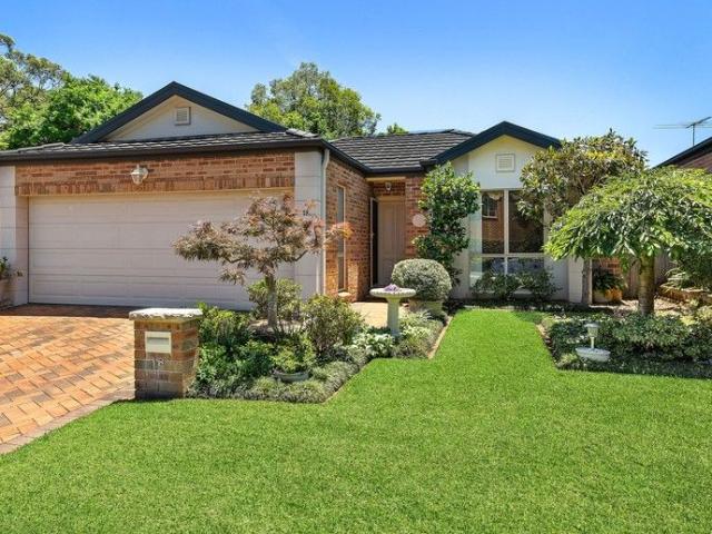Villa for sale in Sydney, New South Wales