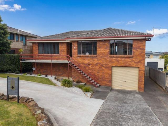 House for sale in Devonport