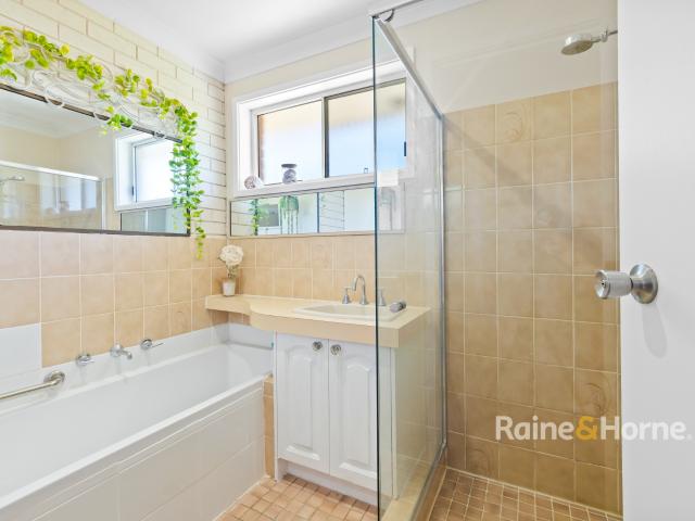 Townhouse for sale in Woy Woy, New South Wales