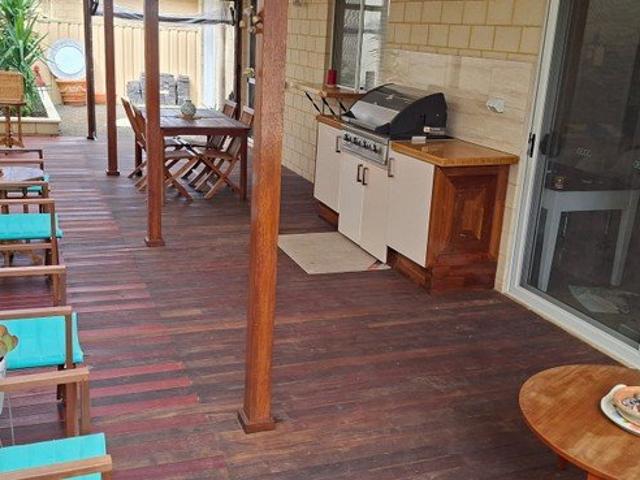House for sale in Middle Swan, City of Swan