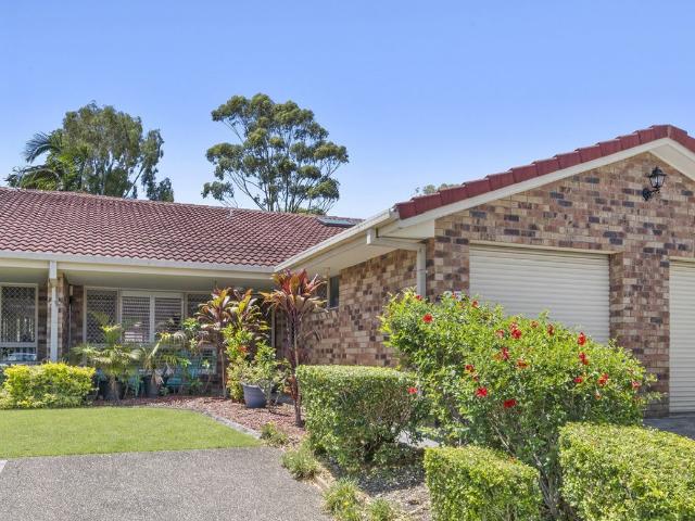 Villa for sale in Fernbrook, Queensland