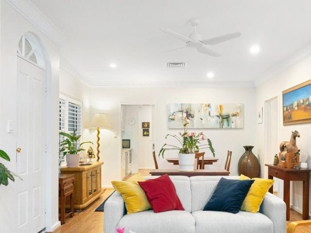 Villa for sale in Cottesloe, Town of Cottesloe