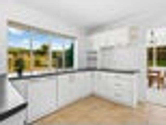 House for sale in Manurewa, Oroua County