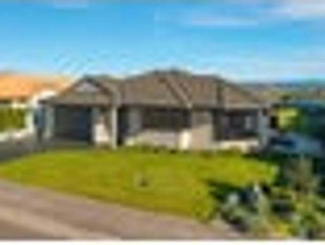 House for sale in Stoke