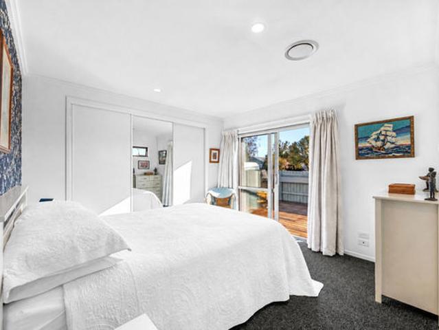 Property for sale in Canterbury