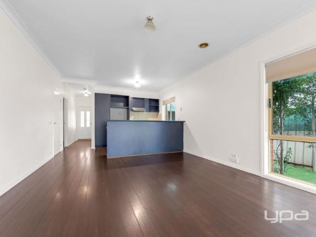 House for rent in Caroline Springs, Melbourne