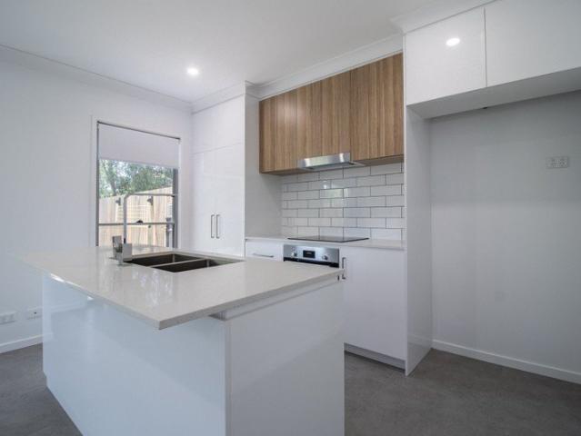 Townhouse for rent in Upper Coomera, Gold Coast City