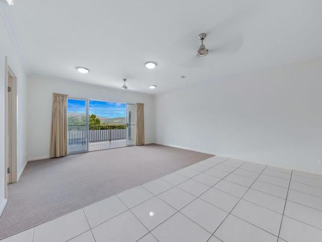 Apartment for rent in Cannonvale, Queensland