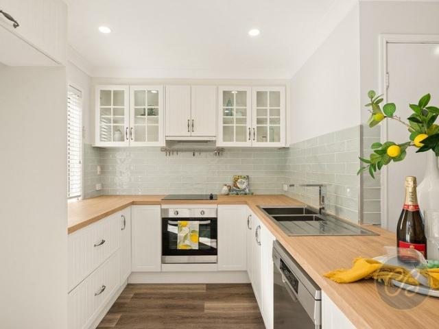 Townhouse for rent in Albany Creek, Greater Brisbane