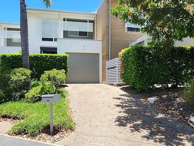 Townhouse for rent in Great Sandy Strait, Queensland