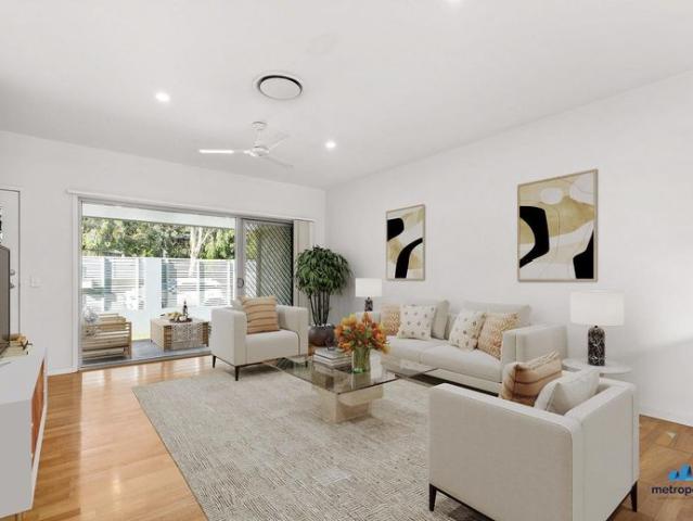 Townhouse for rent in Morningside, Greater Brisbane