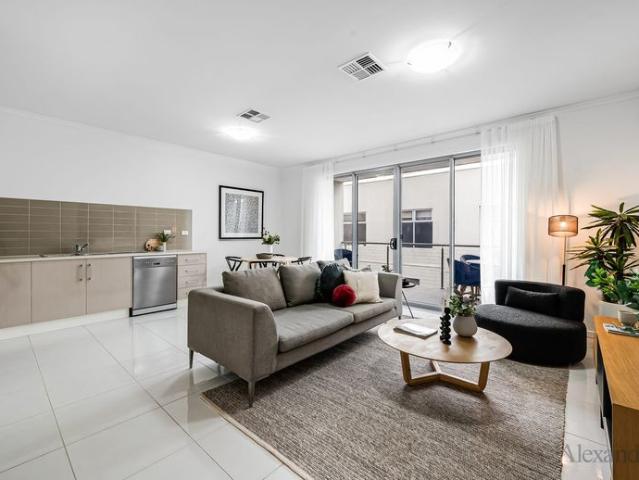 Townhouse for rent in Horseshoe Creek, South Australia