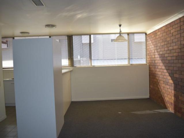 Townhouse for rent in Toombul, Queensland