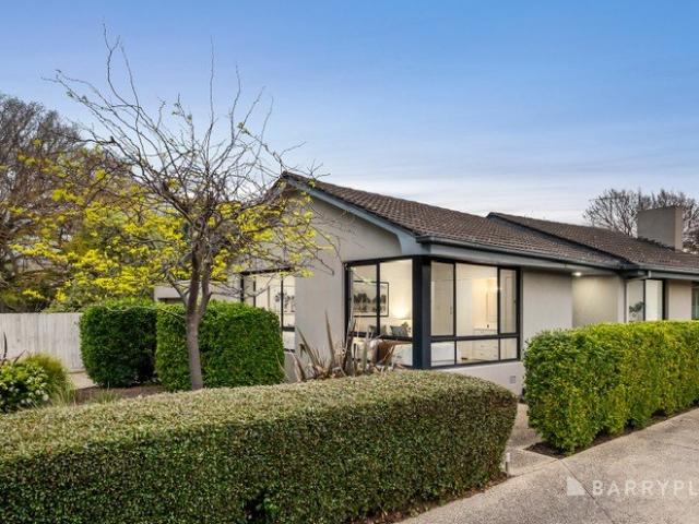 Apartment for sale in Mentone, Melbourne