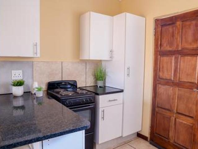 Apartment for sale in Vosloorus, Gauteng