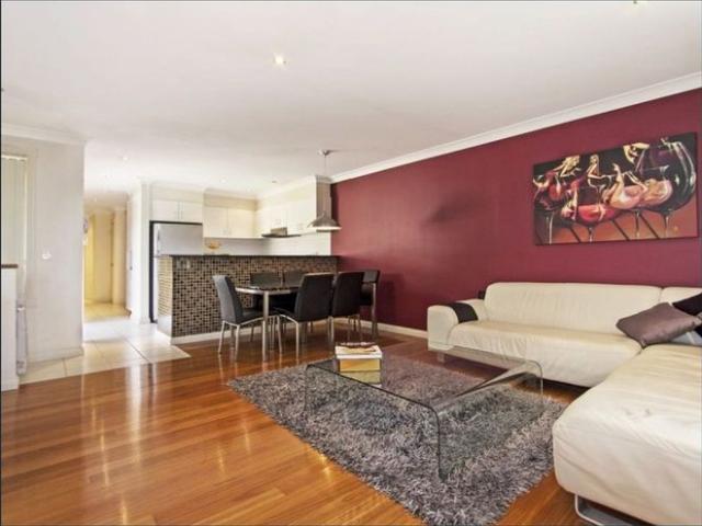 Townhouse for rent in Sydney, New South Wales