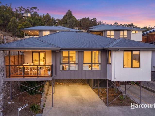 Apartment for sale in Geilston Bay, Hobart