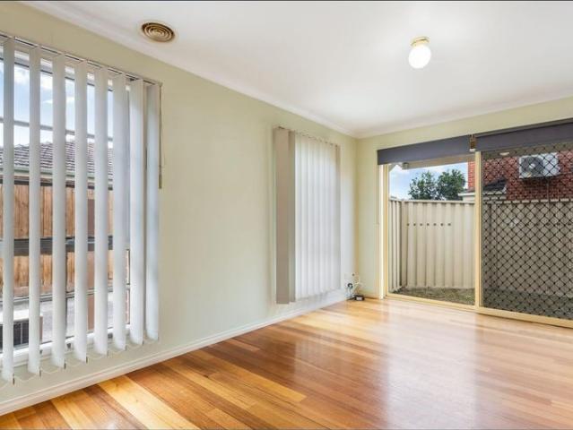 Townhouse for rent in Camerons Creek, Victoria