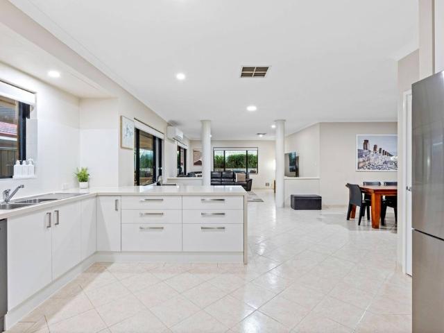 House for rent in Landsdale, Western Australia
