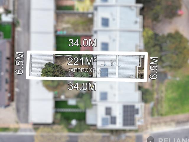 Townhouse for sale in Camerons Creek, Victoria