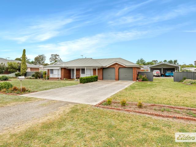 House for sale in Howlong, New South Wales