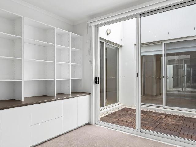 Townhouse for rent in Canberra, Australian Capital Territory