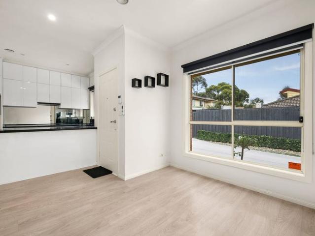 Townhouse for rent in Camerons Creek, Victoria