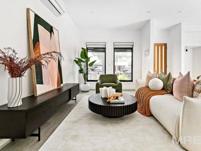 Townhouse for rent in Camerons Creek, Victoria