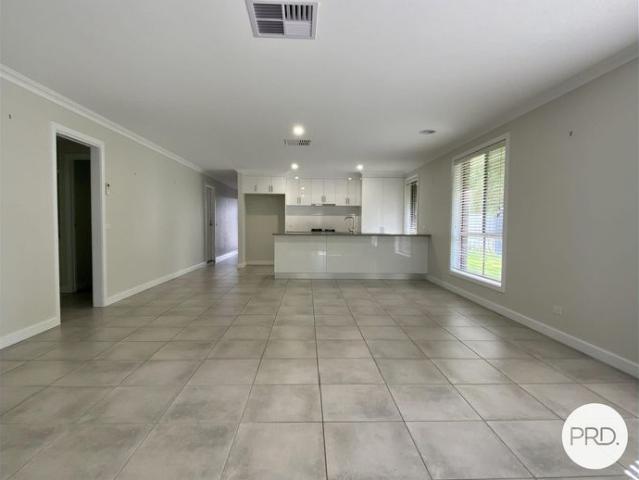 Townhouse for rent in Albury, New South Wales