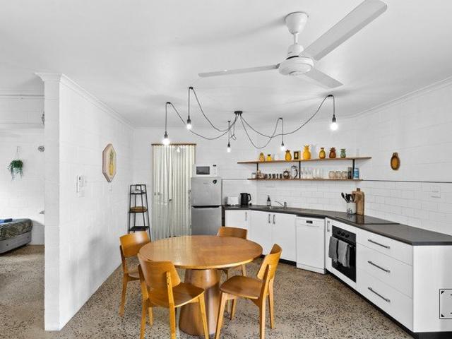 Apartment for sale in Cairns, Queensland