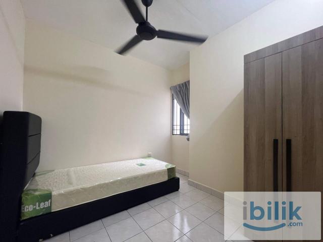 Room for rent in Petaling, Damansara Damai