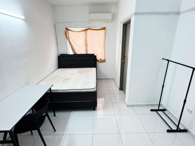 Room for rent in Jenjarom, Selangor