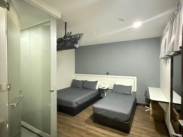 Room for rent in Country Heights Damansara, Kuala Lumpur