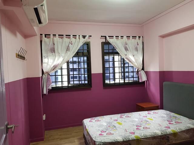 Room for rent in Chai Chee