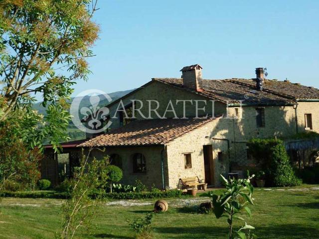 Casa in vendita a Larderello, Toscana