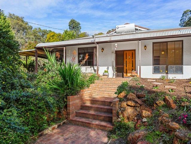 House for sale in Stoneville, Western Australia