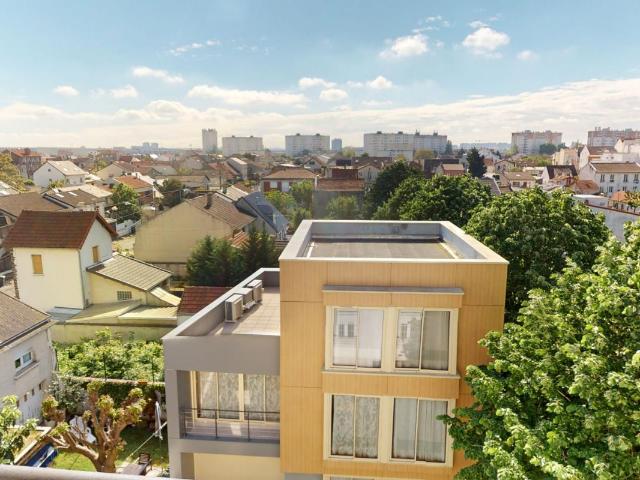 Immeuble vente à La Courneuve