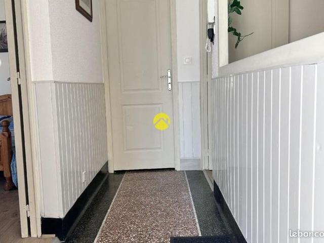 Appartement vente à Néris-les-Bains, Allier