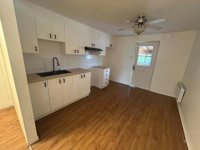 Apartment for rent in Le Val-saint-françois, Quebec