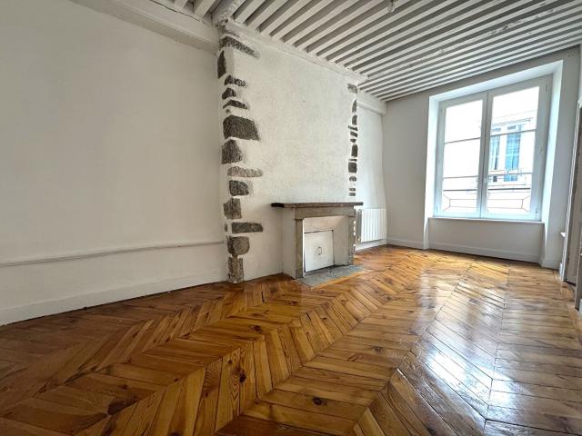 Local Commercial vente à Clermont-Ferrand, Clermont-ferrand