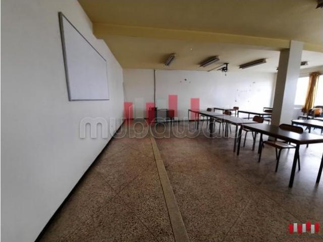 Local commercial location à Anfa, Gharb-Chrarda-Beni Hssen