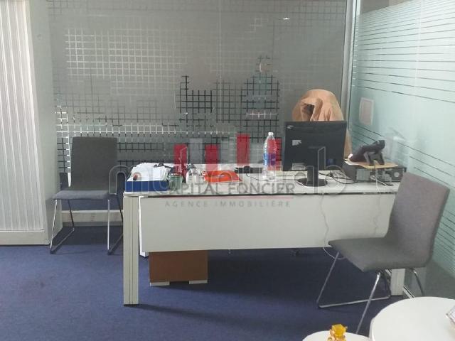 Bureau location à Anfa, Gharb-Chrarda-Beni Hssen