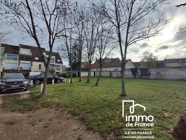 Local Commercial vente à Mantes-la-Jolie, Mantes-la-jolie