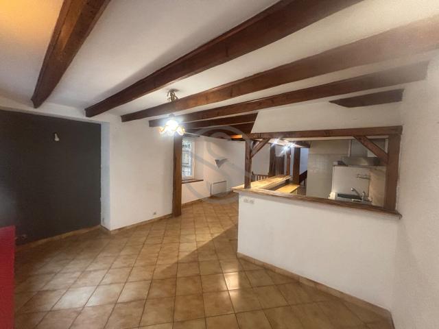 Local Commercial vente à Tournon-sur-Rhône, Annonay