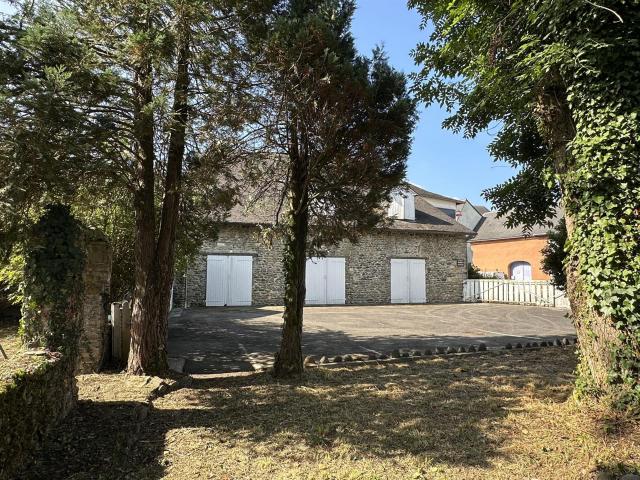 Maison vente à Oloron-Sainte-Marie, Gurmençon
