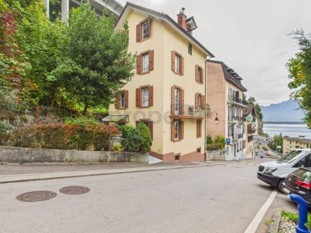 Mehrfamilienhaus kaufen in Veytaux, Waadt